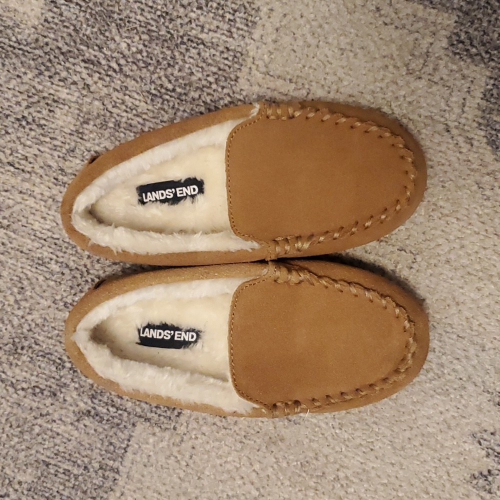 Biys Lands End Slippers